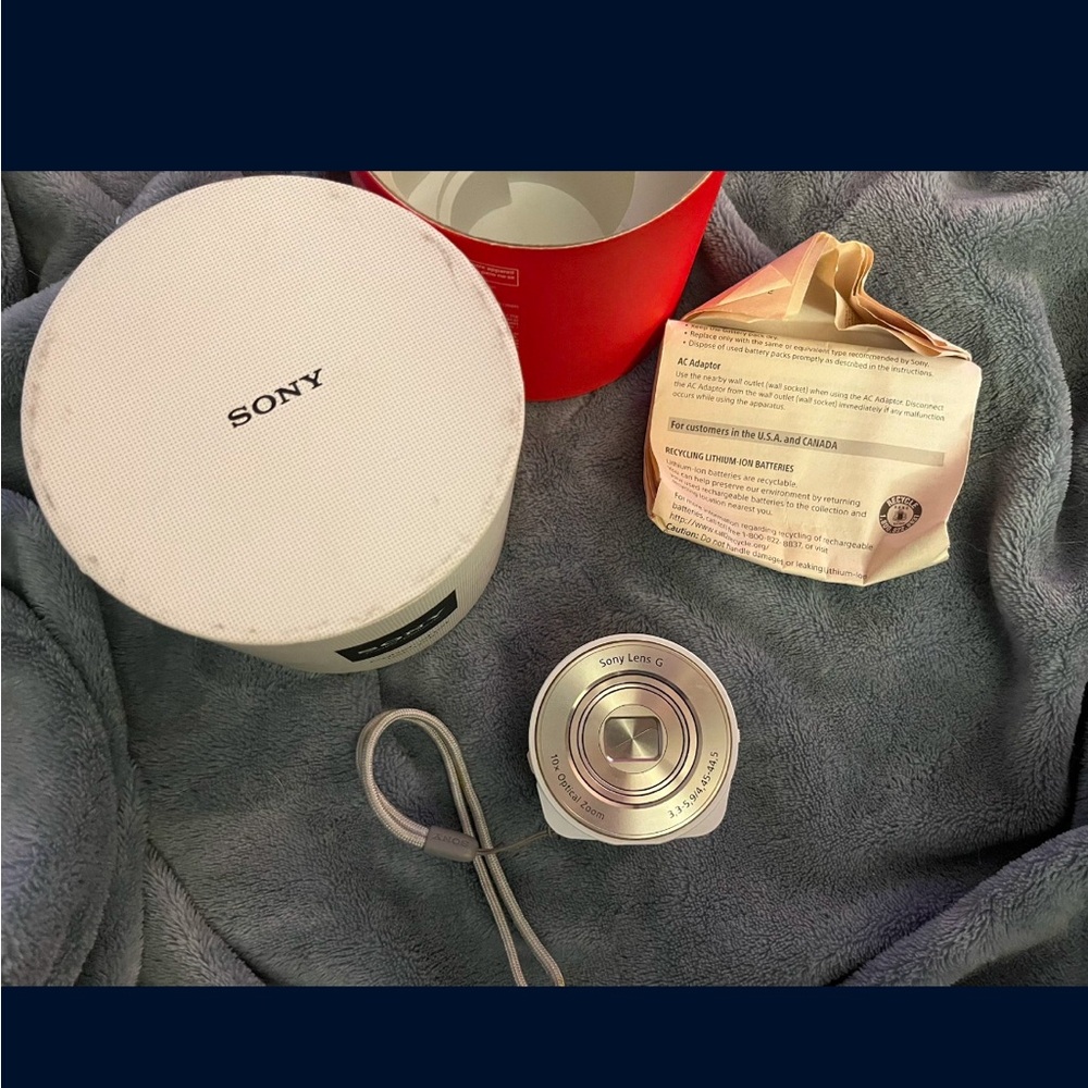 Sony White Bluetooth camera